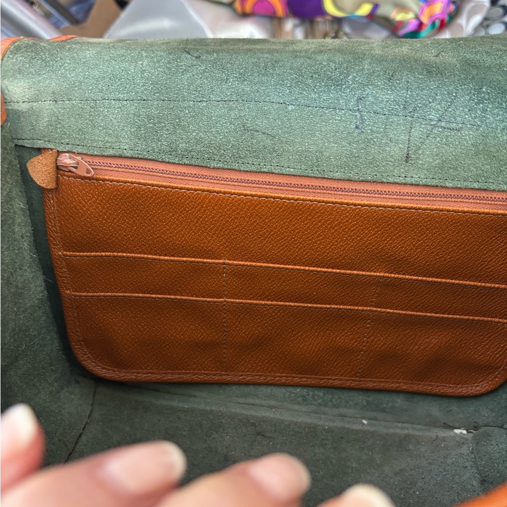 Dooney & Bourke VINTAGE AWL Surrey Green & Tan Leather Crossbody MADE IN USA EUC - Picture 13 of 16